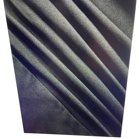 Maxi Dress Black Ruched U Neck Wide Straps Flowy Bodycon Feminine US size 6 - Picture 9 of 10